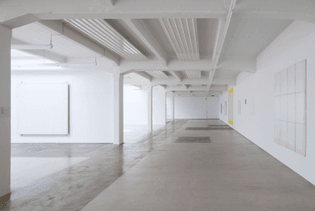 hallen-f-r-neue-kunst-in-schaffhausen-ch-5-.jpg