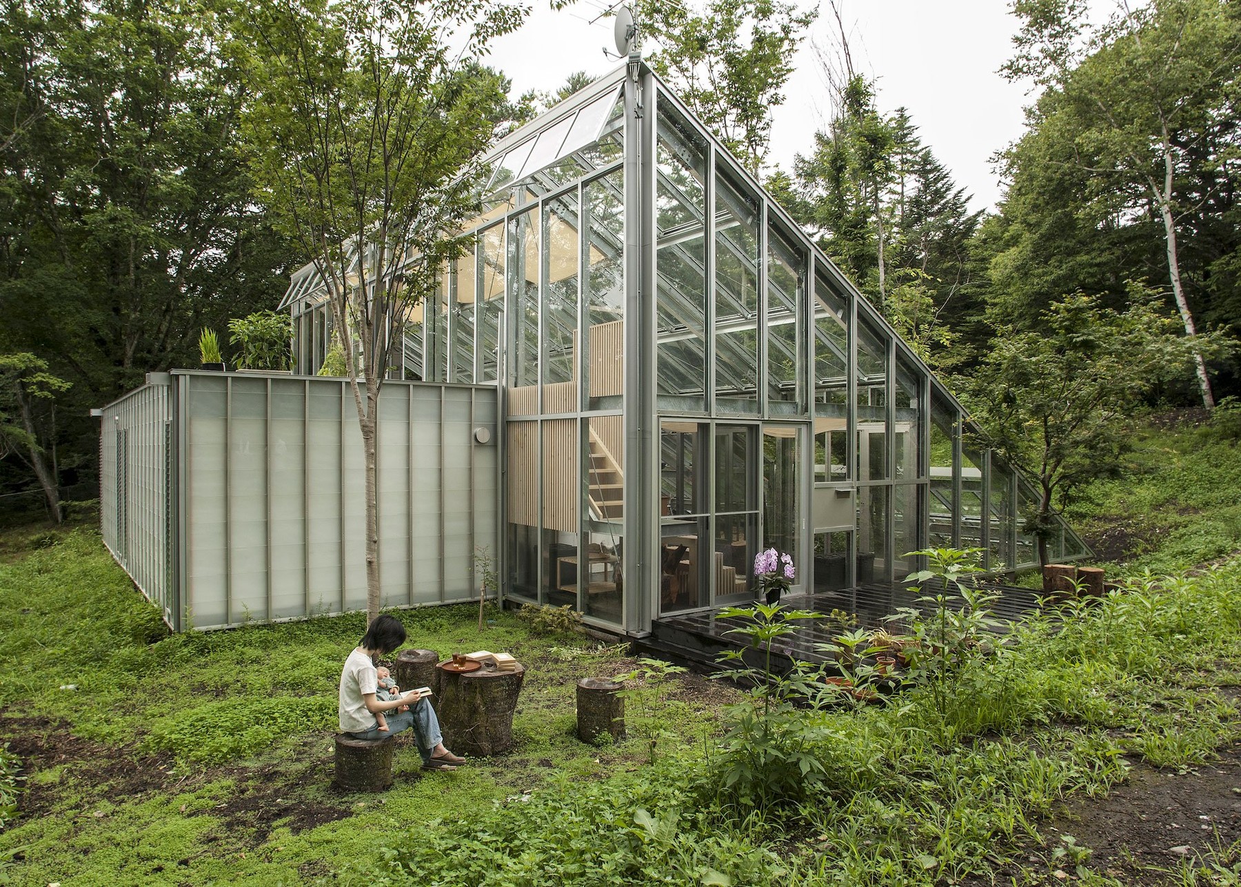 content_plain-magazine-camouflage-house-japan-architecture-01.jpg?ssl=1