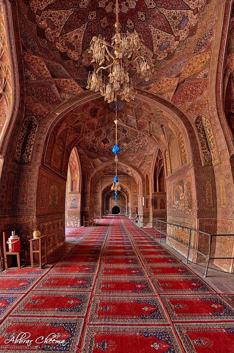 wazir khan masjid lahore