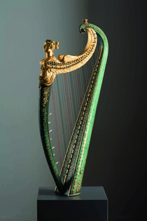 Irish harp from 1820