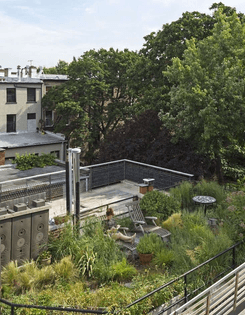 roof-garden-fort-greene-brooklyn-alive-structures-1-gardenista_0.jpg
