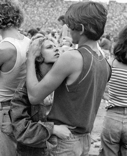Lovers at a Rolling Stone Concert — Joseph Szabo (1978)