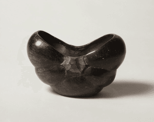 Vessel in the form of a calabash