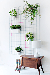 green-diy-_-wall-planter-post-1.jpg