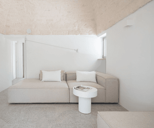 villa-ostuni-by-studio-toff-in-puglia-italy49.jpg