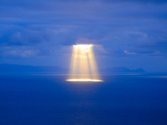 cylinder of light