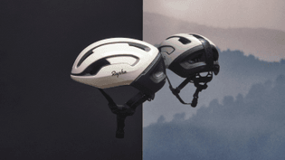 rapha-poc-helmet-0891-web-3x2-final?aspect=16:9-sm=aspect-scalefit=poi-poi=-this.metadata.pointofinterest.w==0-?0.5:-this.me...