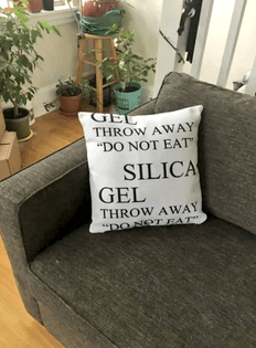 DO NOT EAT SILICA GEL Throw Pillow