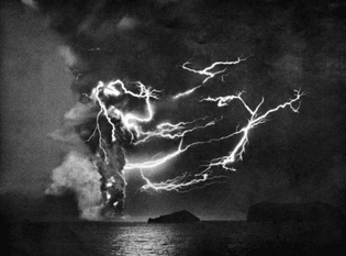 lightning-eruption.jpg