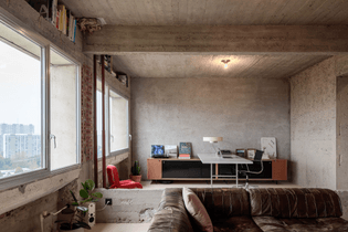 riverside-tower-apartment-renovation-studio-okami-architecture-residential-brutalism_dezeen_2364_col_1.jpg
