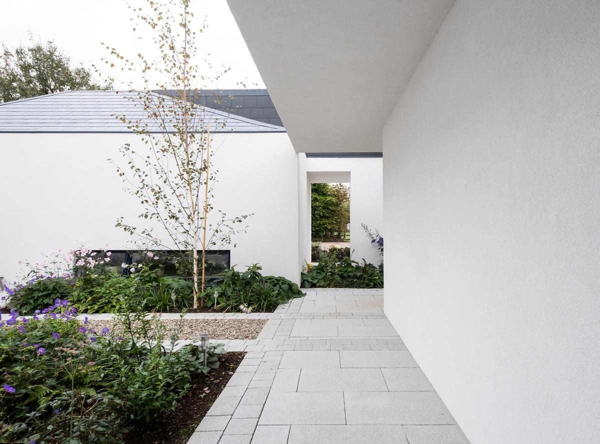 Seoidin Courtyard House, Ratoath, Ireland (designed by DUA, 2021)
