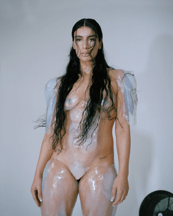 Glamcult_Sevdaliza_Zahra_Reijs_01.jpg