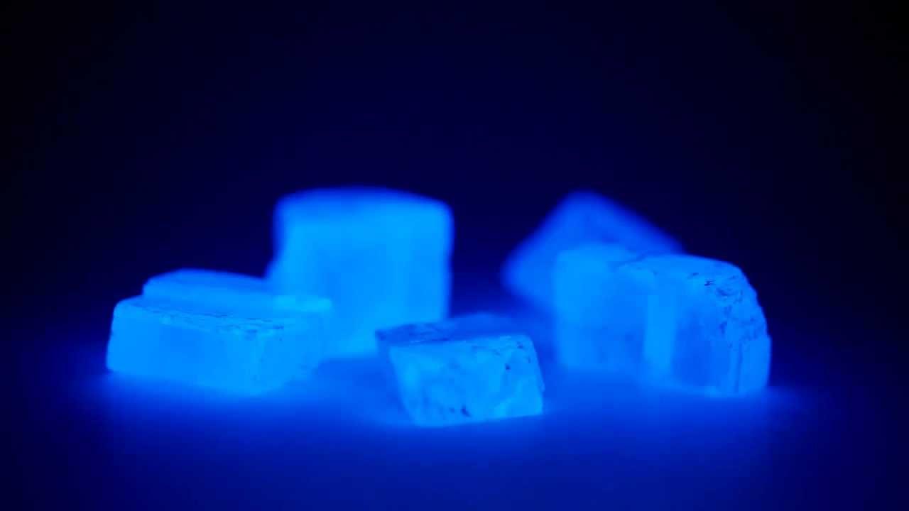 fluorescent-minerals.jpg