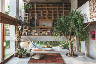 a-brutalist-tropical-home-in-bali-patisandhika-daniel-mitchell-indonesia-concrete-house-architecture_dezeen_1704_col_22-852x...