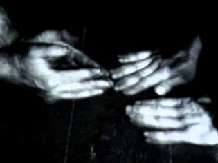 Hand Catching Lead, de Richard Serra, 1968, 3'