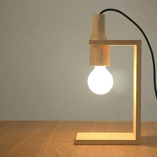 1901e16a31e54f950e63995fdc756b13-wooden-table-lamps-wooden-lamps-diy.jpg