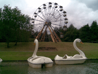 swan-pedalos.jpg