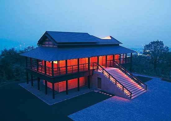 hikarinoyakata-house-of-light.jpg