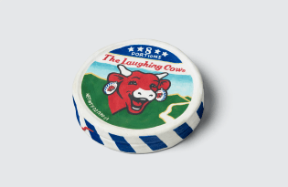 Stephanie H. Shih: The Laughing Cow Cheese Wedges, 2021, ceramic