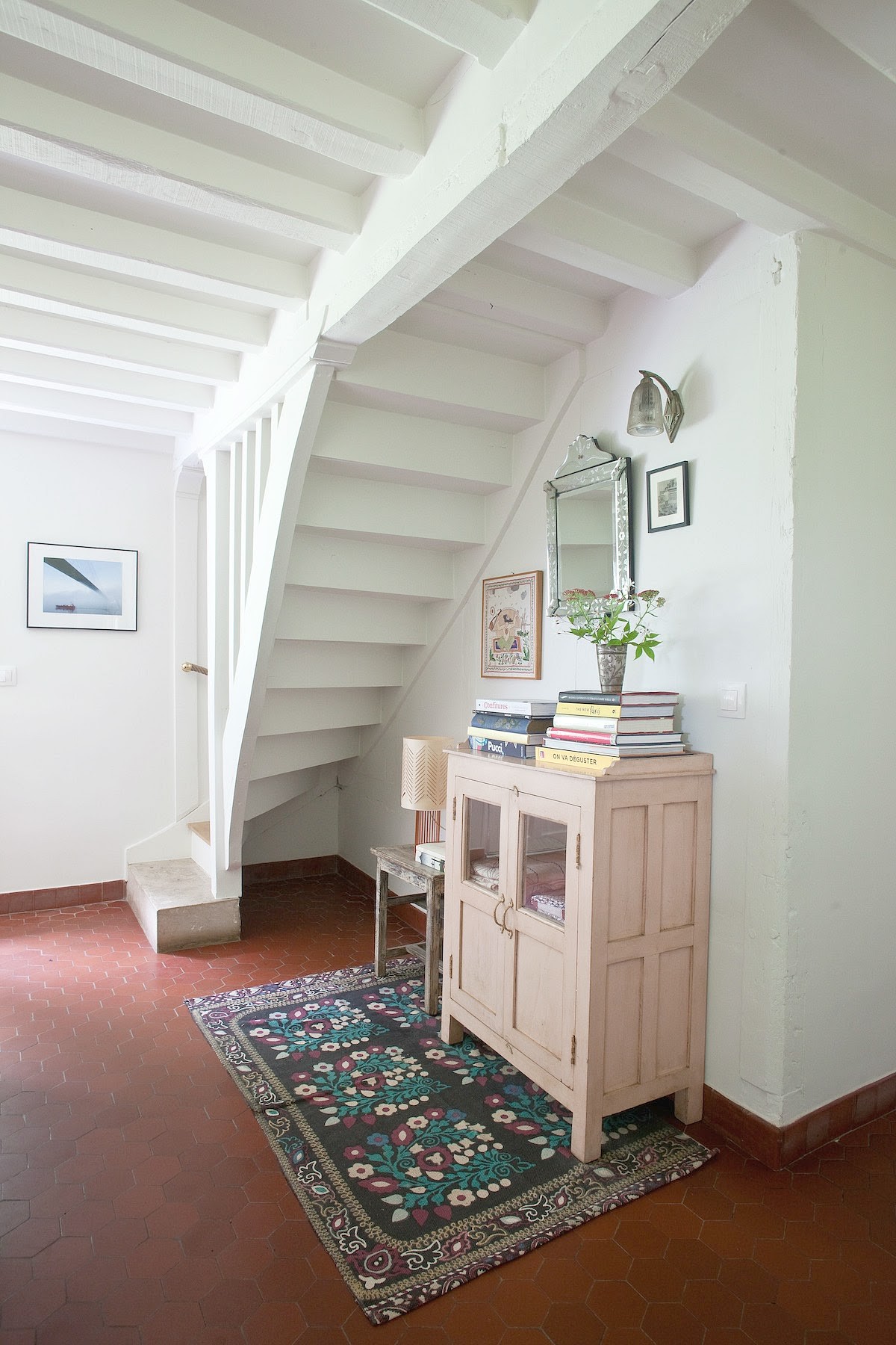 french-home-staircase.jpg
