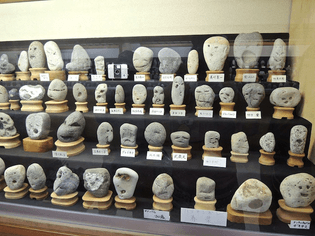 Chinsekikan museum, which means “hall of curious rocks” in Japanese