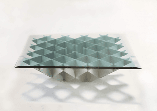 table-cathedrale-basse-fond-blanc-scaled.jpg
