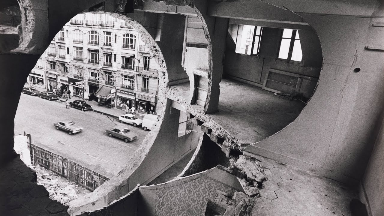 Matta-Clark, Conical Intersect, 1975