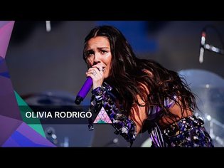 Olivia Rodrigo - F*** You (feat. Lily Allen) (Glastonbury 2022)
