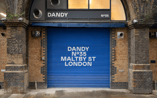 dandy-restaurant_brand-identity-door-signage-min.jpg
