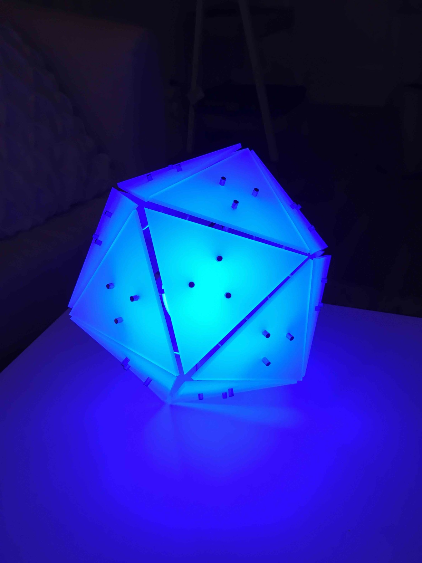 Icosahedron light fixture