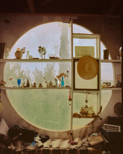Arcosanti for @atmos magazine issue 5 : Hive by @arianna.lago