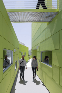 SL11024-Lorcan-OHerlihy-Architects-LOHA-Student-Faculty-Housing-Los-Angeles-_dezeen_936_2.jpg