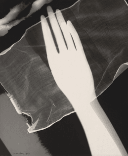 Man Ray (Emmanuel Radnitzky) Rayograph 1927
