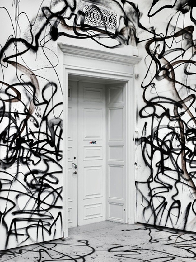 15-Urban-Spaces-Featuring-Graffiti-Street-Art-14.jpeg