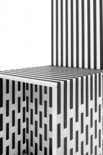 Nendo-Chair-black-and-white-01.jpg