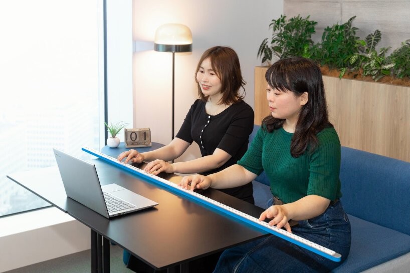 google-japan-long-keyboard-designboom-04.jpg
