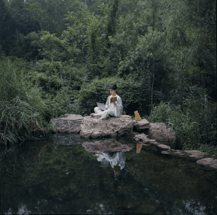 chuqiao_liu-jianghu-4.jpg