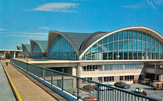 Lambert Saint Louis International Airport Terminal 1 (Saint Louis, 1956)