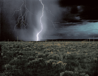 W. De Maria, Lightning Field, 1977