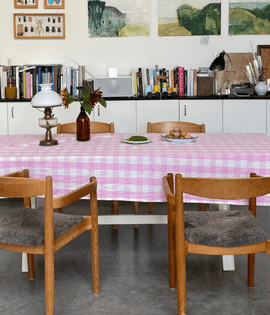 midnatt-tablecloth-organic-cotton-pink-white-gingham-jean-3-900x1050.jpg