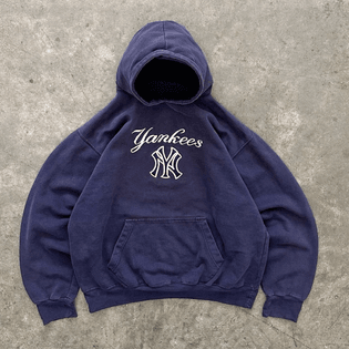 Vintage Yankees Outerwear via Akimbo Club