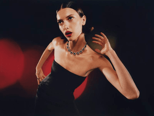holiday-campaign-net-a-porter-5-.jpg