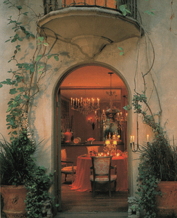The Los Angeles House, 1995