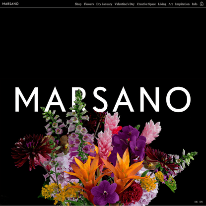 Selected flowers and furniture. Exclusively delivered in Berlin.