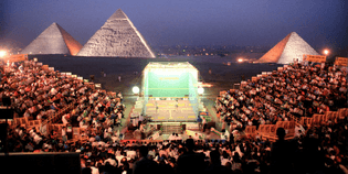 squash_played_at_the_pyramids_of_egypt.jpg