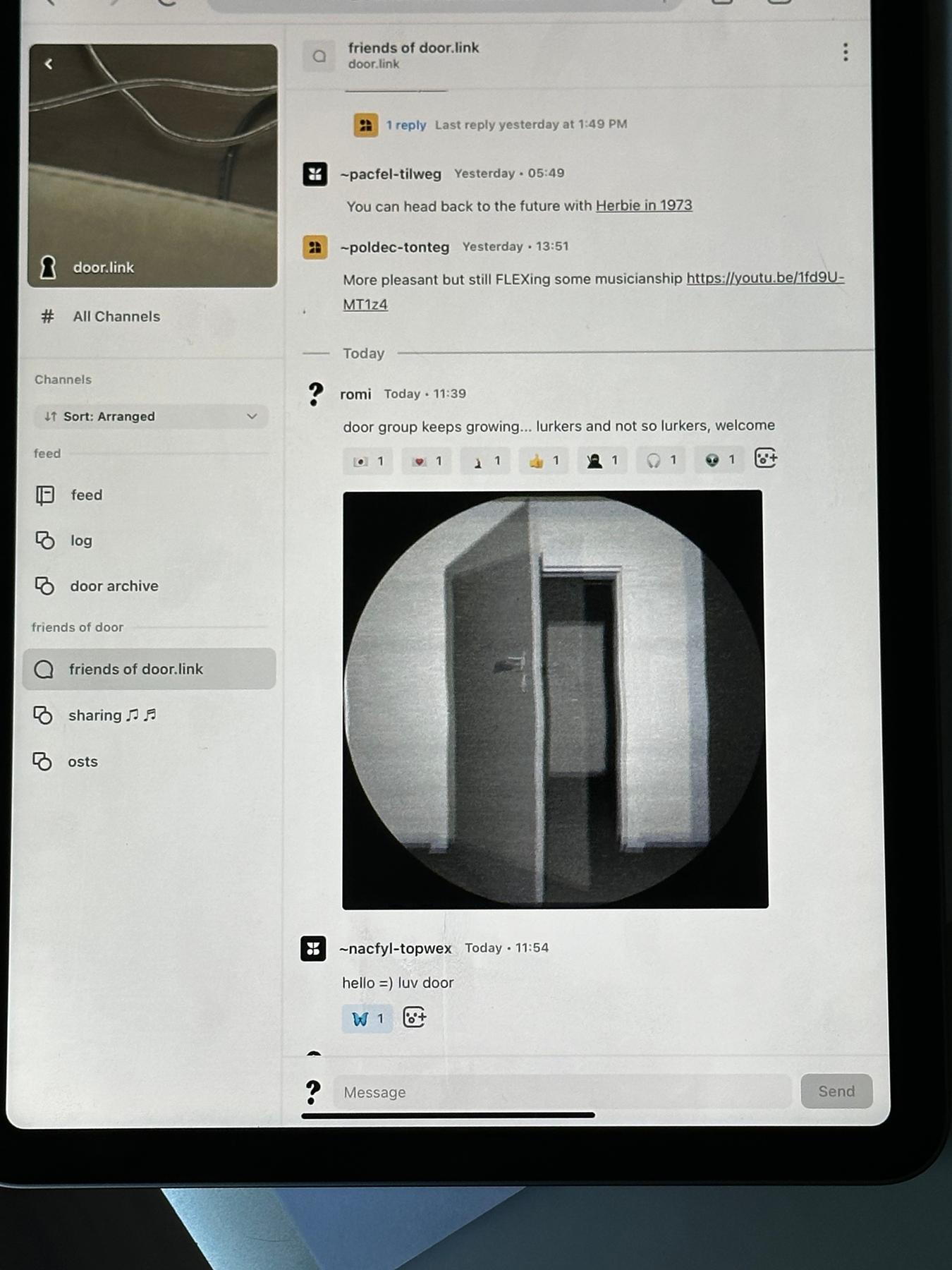 door.link group in Landscape