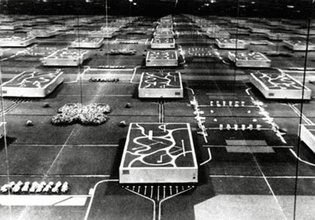 No-Stop City, 1969