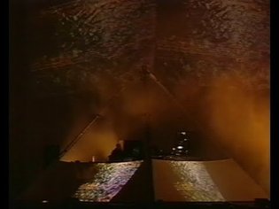 The Orb - Little Fluffy Clouds Live Reading Festival 23.08.97