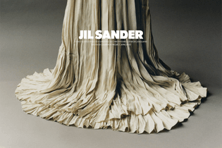 js_fw20_campaign_instagram13cms.jpg?auto=compress-format-fit=clip-h=2000-q=80-w=2000