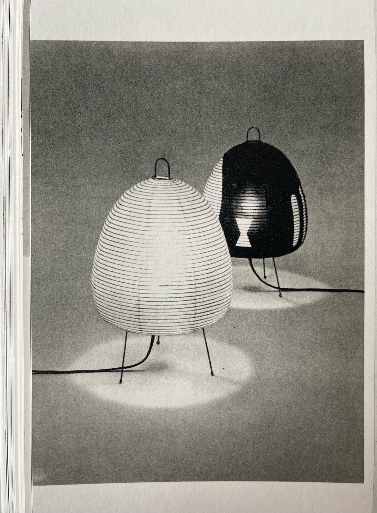 noguchi: akari lamp (1951)